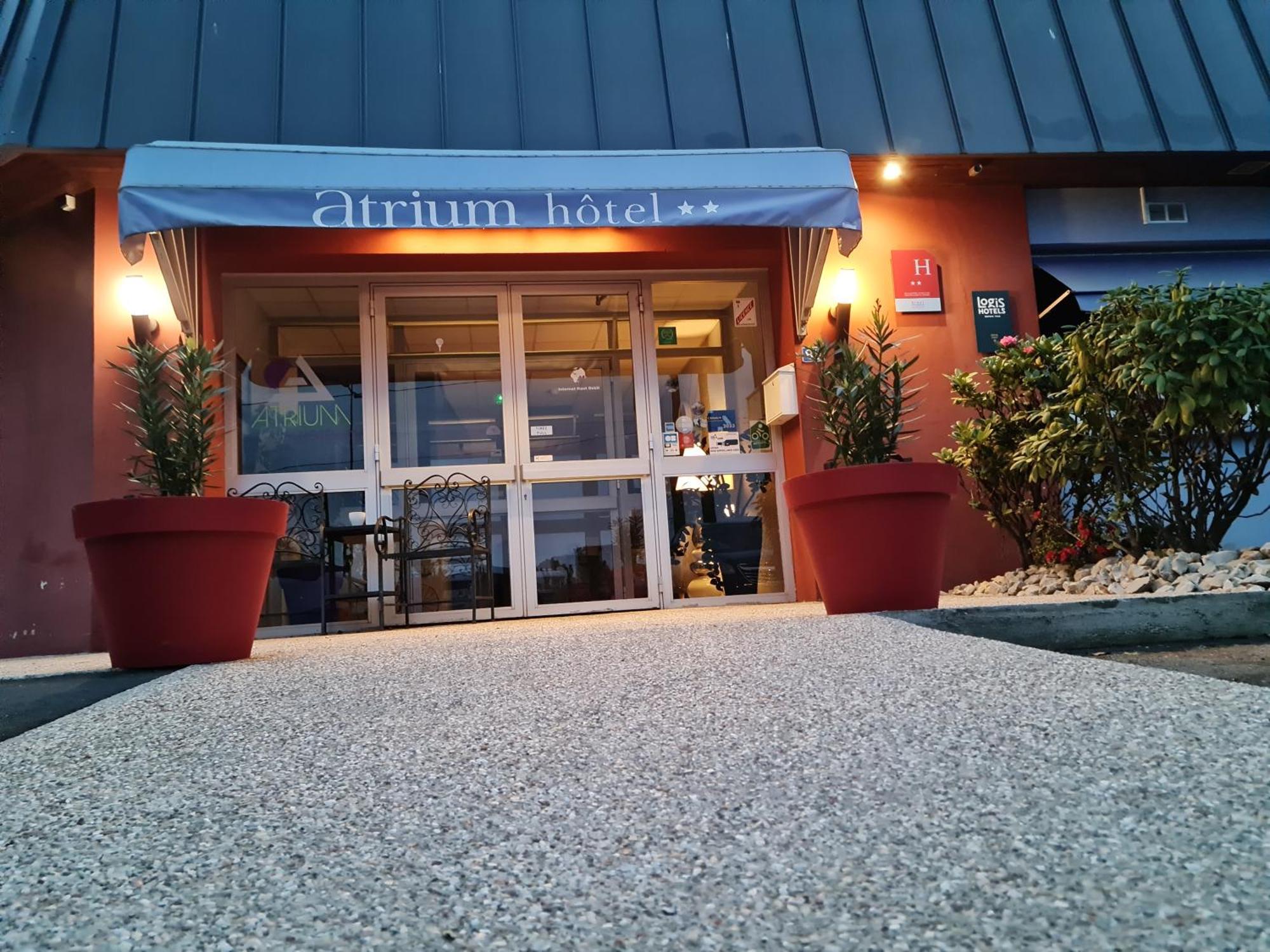 Logis Hotel Atrium Epinal Golbey Chavelot Екстериор снимка