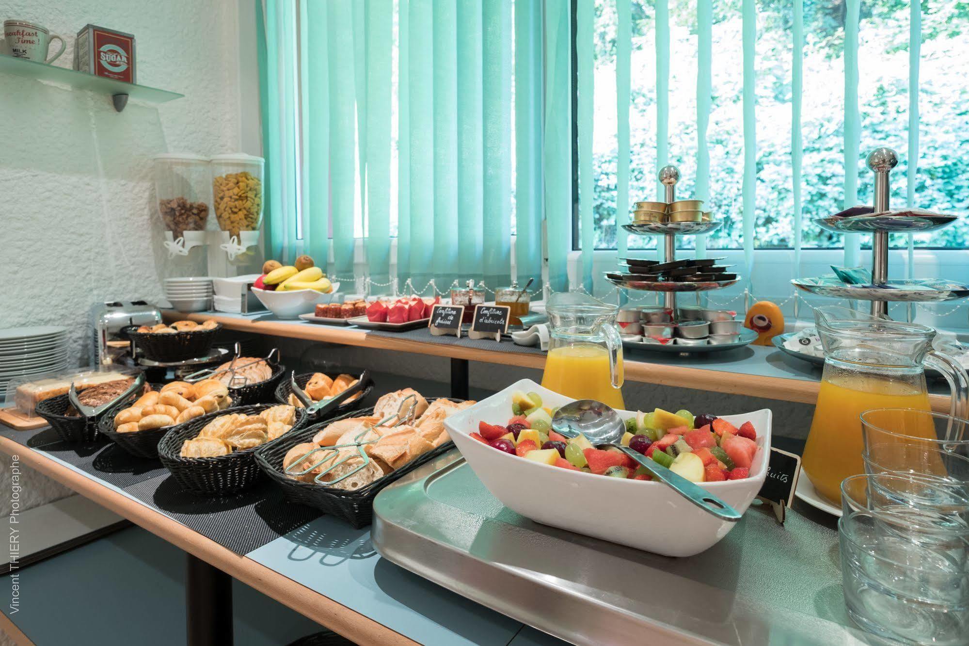 Logis Hotel Atrium Epinal Golbey Chavelot Екстериор снимка