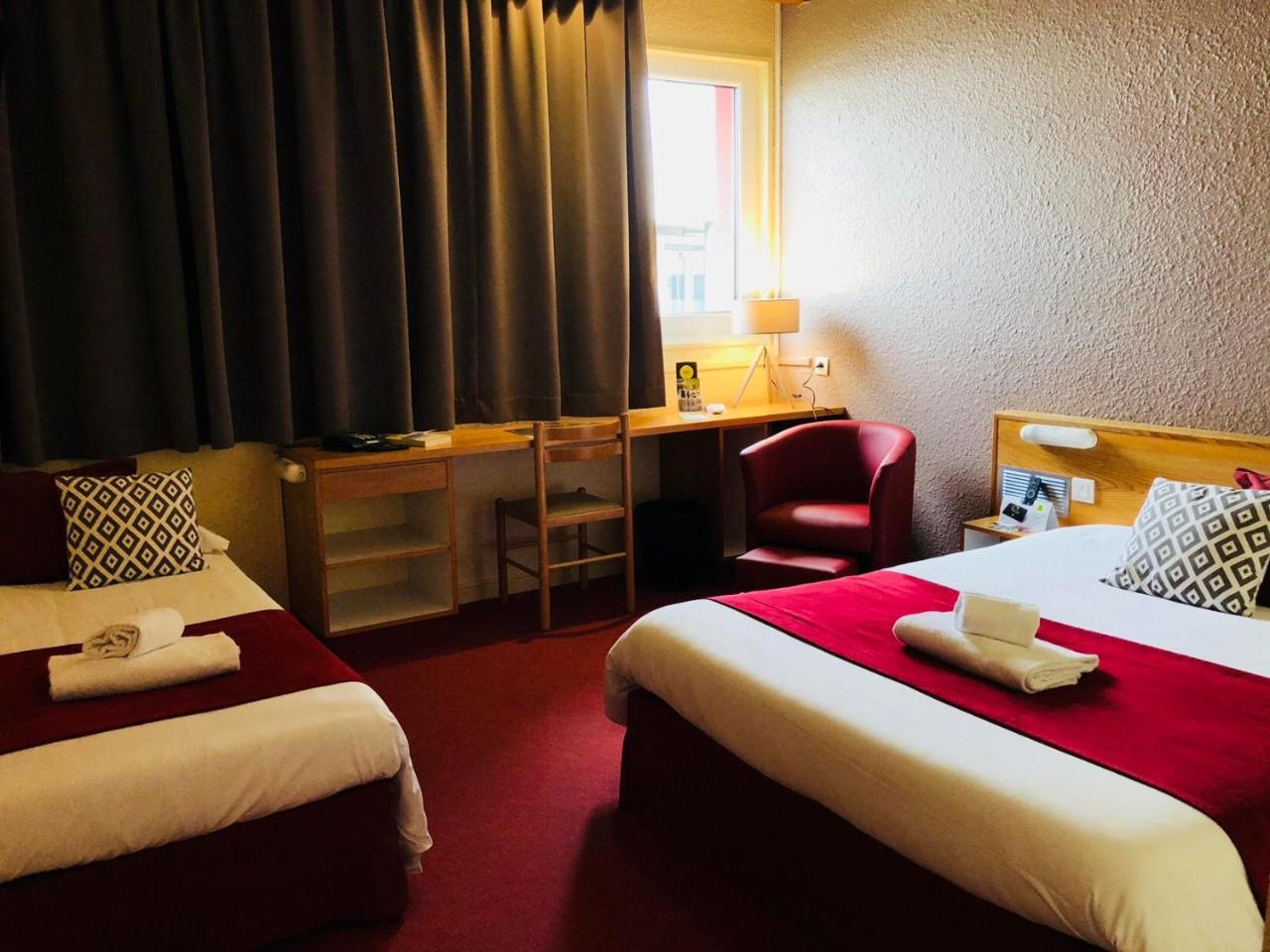 Logis Hotel Atrium Epinal Golbey Chavelot Екстериор снимка