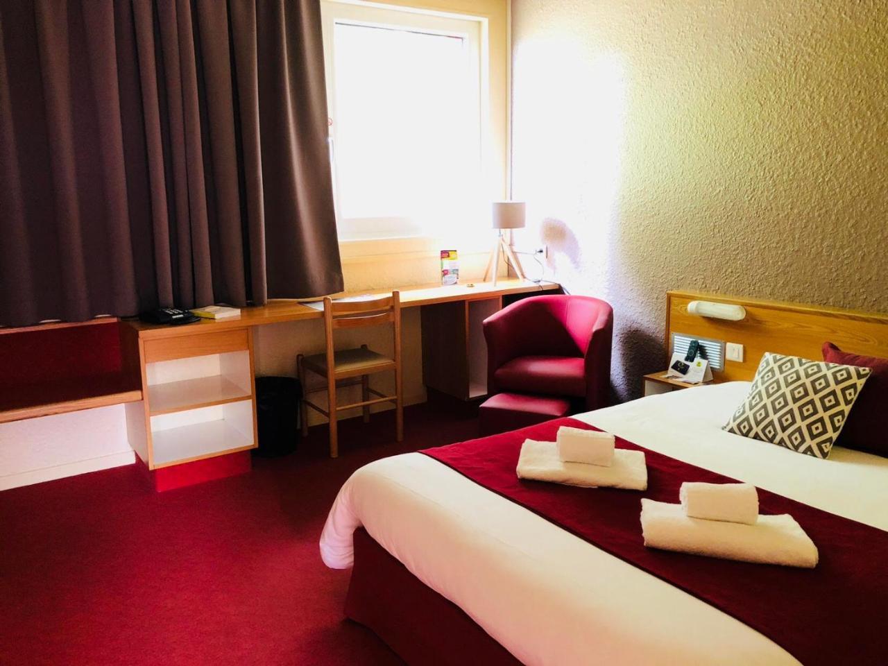 Logis Hotel Atrium Epinal Golbey Chavelot Екстериор снимка