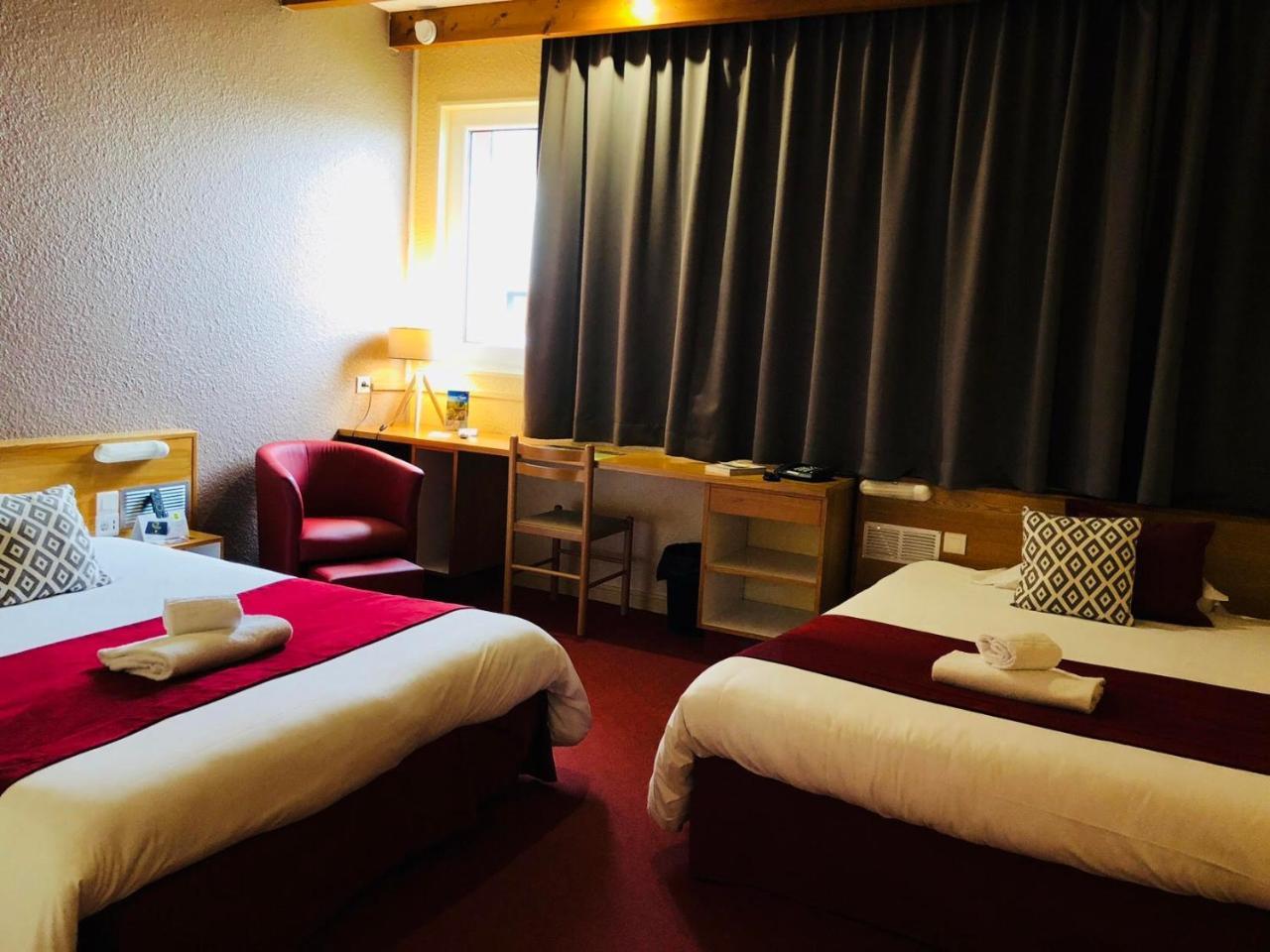 Logis Hotel Atrium Epinal Golbey Chavelot Екстериор снимка